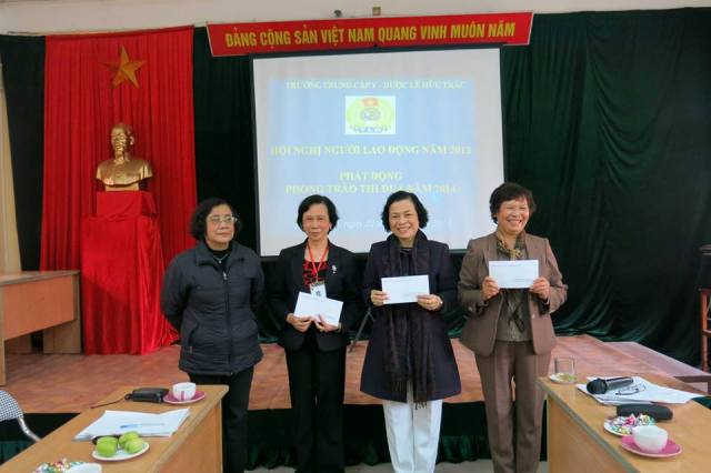 1601591_512538458844962_127207482_n