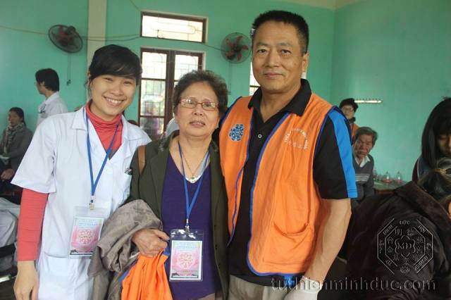 69582_616895995072033_167528995_n