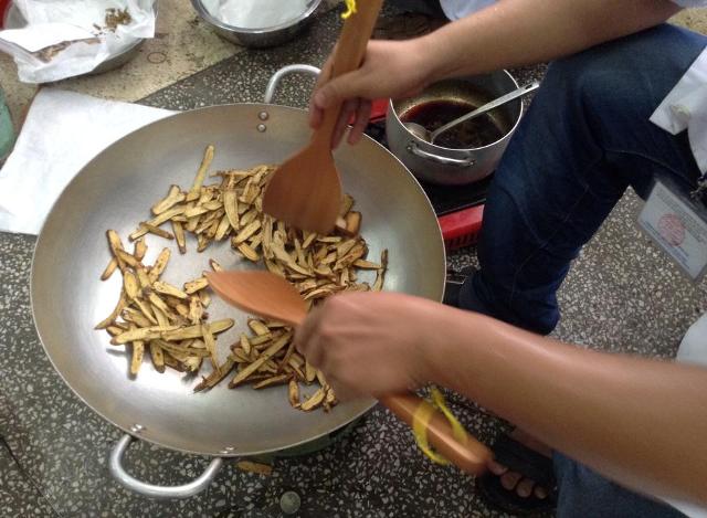 10409216_849872611689490_1058385660350540715_n